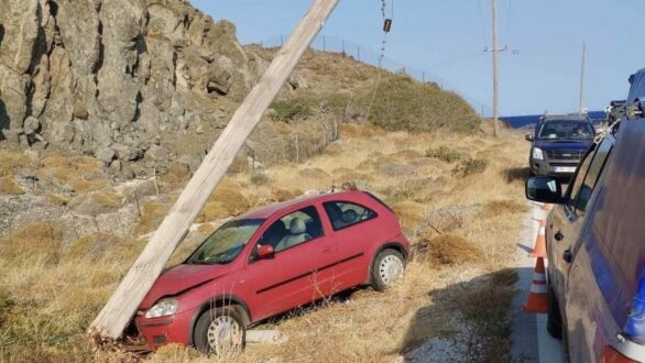 Σαμοθράκη: Αυτοκίνητο προσέκρουσε σε κολώνα της ΔΕΗ – Διακοπή ρεύματος και νερού